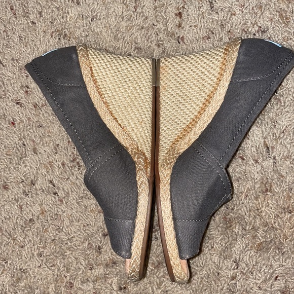 Toms open toe grey wedges - Picture 4 of 7